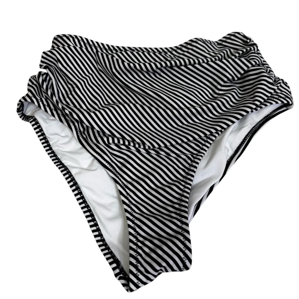 CUPSHE Ruffle Bandeau Bikini With High Waisted Bottom NWT SM Peach Black White - Picture 12 of 17